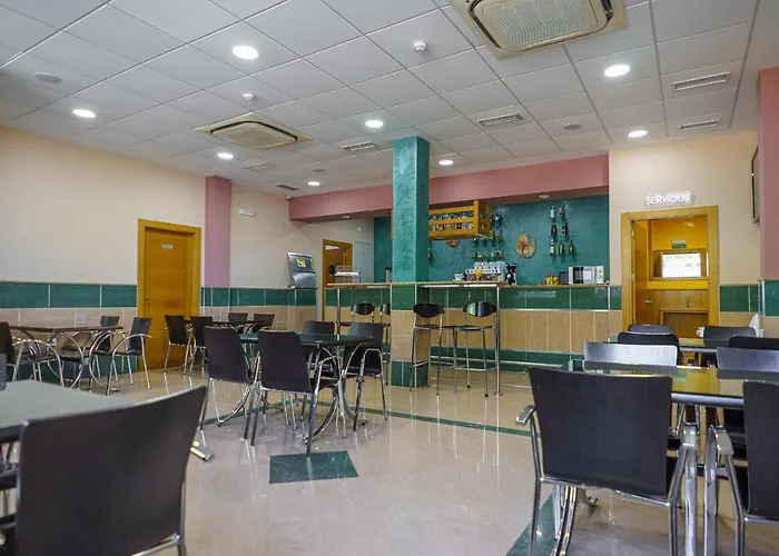 Pensión Acueducto Milagros 2*